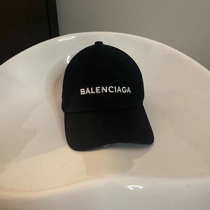Balenciaga hat black